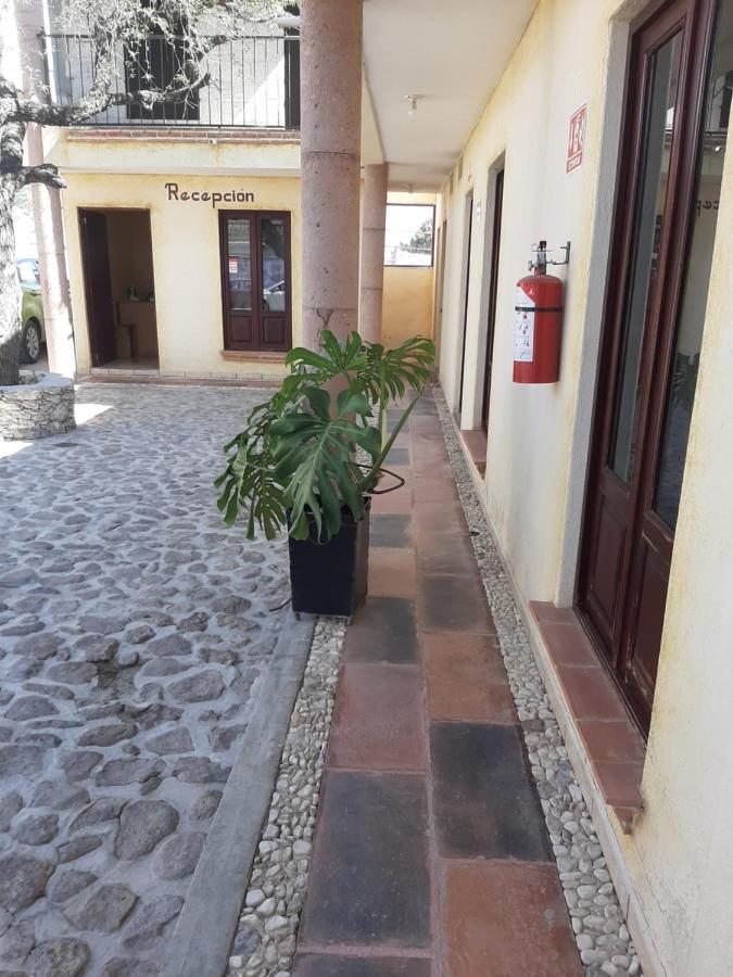 Hotel Villa Aurora Бернал Екстериор снимка